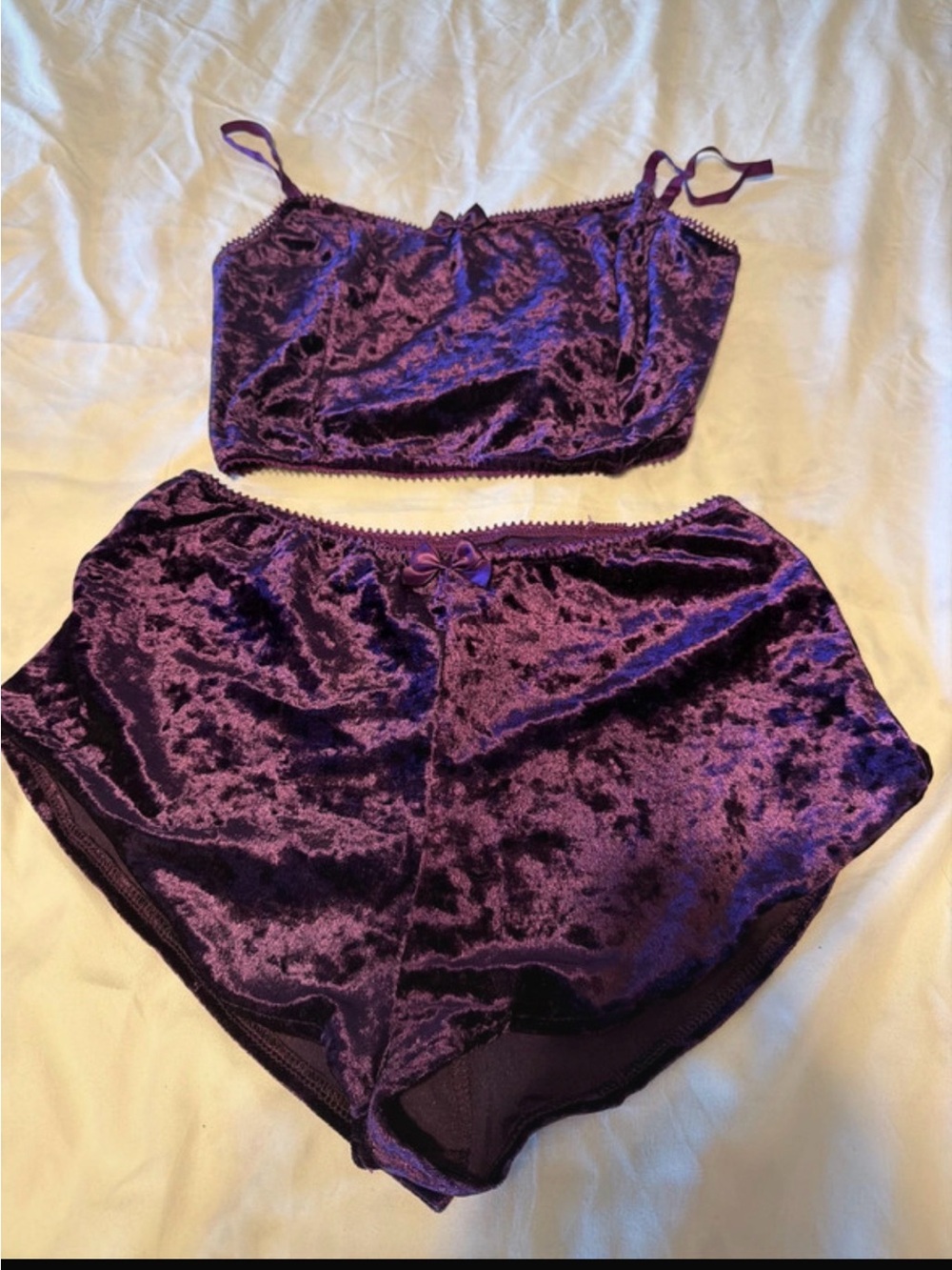 Women's Velvet Cami & Shorts Sleep Set - Purple